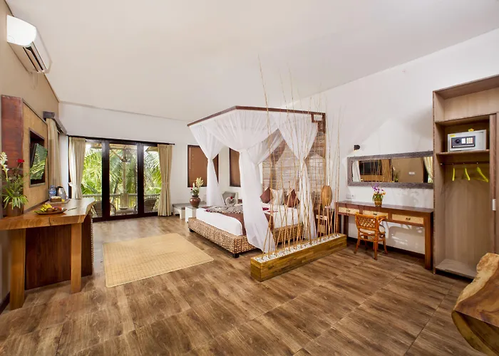Hotel Arimba At Bisma 3*
