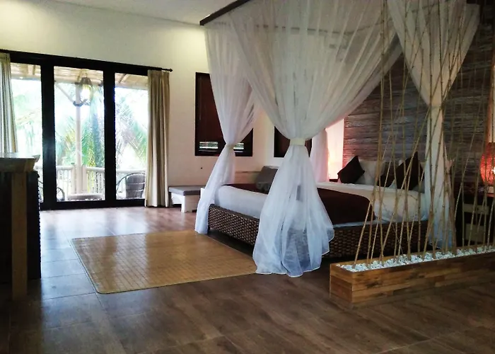 Hotel Arimba At Bisma 3*