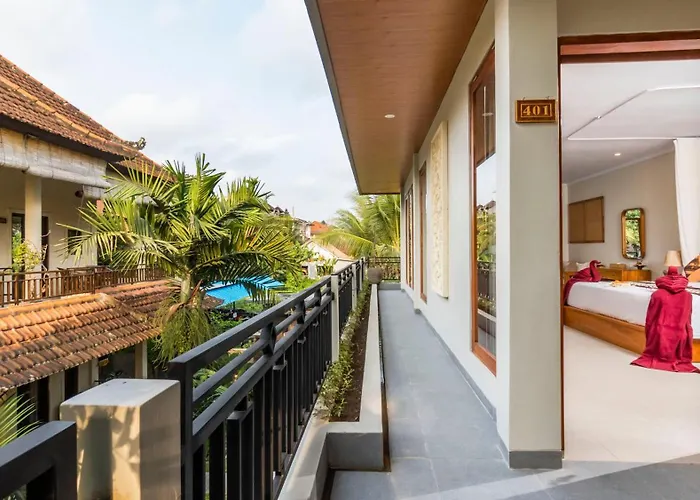 Hotel Arimba At Bisma 3*